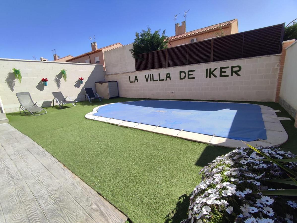 "La Villa De Iker" Con Chimenea, Barbacoa Y A 10 Mint De "Puy Du Fou" Argés المظهر الخارجي الصورة